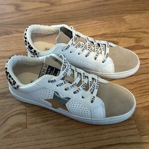 Vintage Havanas size 9